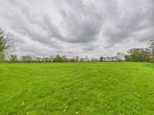 Grounds- click for photo gallery